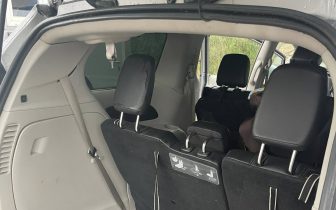 Minivans Chrysler Pacifica 2018 Srebrny