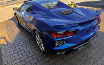 Coupet Chevrolet Corvette 2020 Granatowy