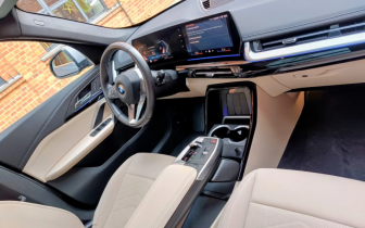 SUVs BMW X1 2024 Granatowy