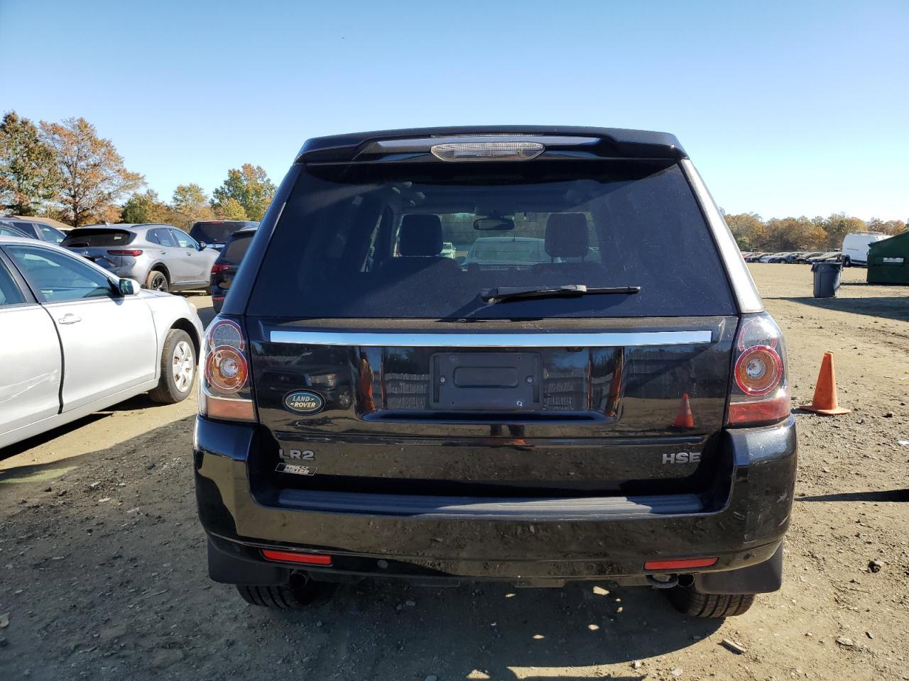 SUVs Land Rover LR2 2013 Czarny