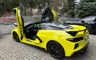 Coupet Chevrolet Corvette 2023 Żółty