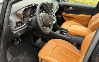 SUVs Chrysler Pacifica 2022 Czarny