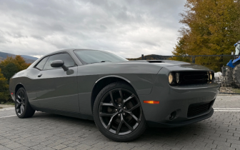 Coupet Dodge Challenger 2019 Gray