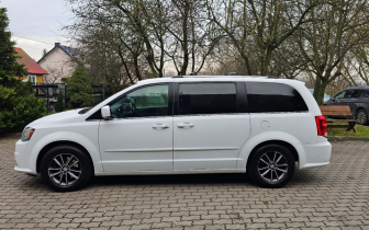 Minivans Dodge Grand Caravan 2017 Biały