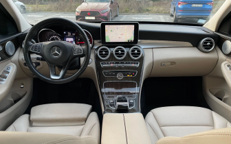 Sedans Mercedes-Benz Klasa C 2016 Granatowy