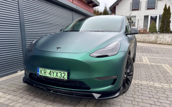SUVs Tesla Model Y  2021 Green