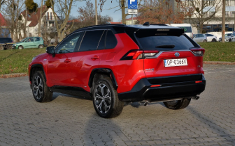 SUVs Toyota RAV4 2023 Czerwony