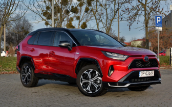 SUVs Toyota RAV4 2023 Czerwony