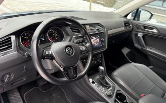 SUVs Volkswagen  Tiguan Allspace 2.0 TSI 4Mot Highline DSG 2018 Granatowy