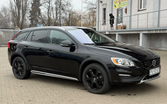 Hatchbacks Volvo  V60 T5 Geartronic Linje Business 2017 Black