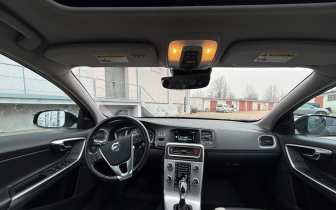 Hatchbacks Volvo  V60 T5 Geartronic Linje Business 2017 Black