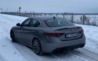 Sedans Alfa  Romeo Giulia 2017 Gray