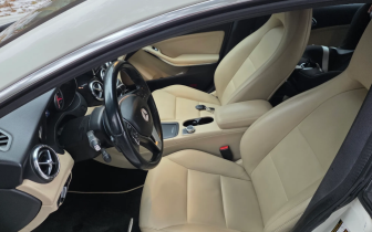 Coupet Mercedes-Benz  CLA 250 7G-DCT 2014 Biały