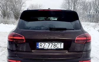 SUVs Porsche  Cayenne 2016 Burgundy