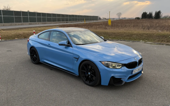 Coupet BMW  M4 DKG 2015 Granatowy