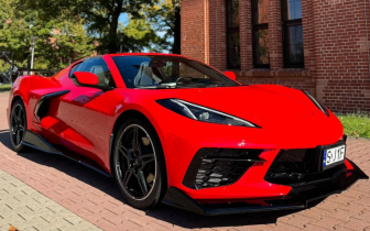 Coupet Chevrolet  Corvette 2022 Czerwony
