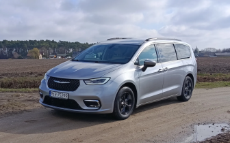 Minivans Chrysler  Pacifica 2021 Silver