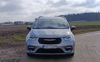 Minivans Chrysler  Pacifica 2021 Silver