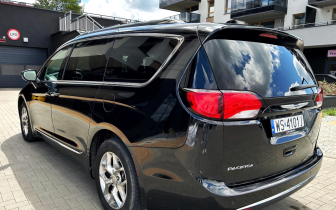 Minivans Chrysler  Pacifica 2017 Czarny