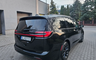 Minivans Chrysler  Pacifica 2022 Black