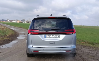 Minivans Chrysler  Pacifica 2021 Silver