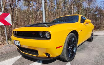 Coupet Dodge  Challenger Automatik R/T Plus Classic 2017 Żółty