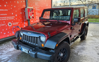 SUVs Jeep  Wrangler Unlimited 3.8 Automatik Sahara 2006 Burgundy