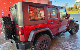 SUVs Jeep  Wrangler Unlimited 3.8 Automatik Sahara 2006 Burgundy