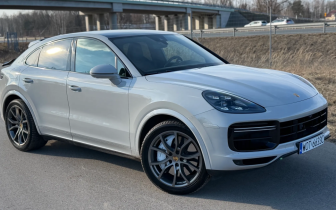 SUVs Porsche  Cayenne Turbo 2021 Szary