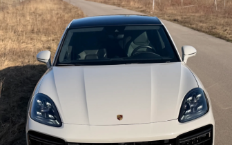 SUVs Porsche  Cayenne Turbo 2021 Szary