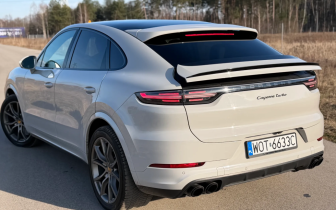 SUVs Porsche  Cayenne Turbo 2021 Szary