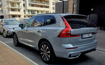 SUVs Volvo  XC 60 B5 B AWD Plus Dark 2025 Szary