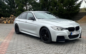 Sedans BMW  Seria 3 328i 2013 Srebrny