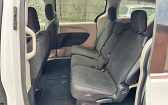 Minivans Chrysler  Pacifica 2018 White