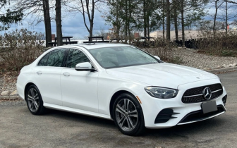 Sedans Mercedes-Benz  Klasa E 350 9G-TRONIC AMG Line 2020 White