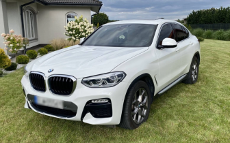 suv BMW  X4 xDrive30i xLine 2020 Biały