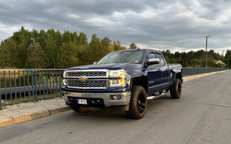 suv Chevrolet  Silverado 2014 Blue