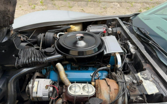 coupe Chevrolet  Corvette 1977 Silver