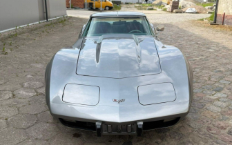 coupe Chevrolet  Corvette 1977 Silver