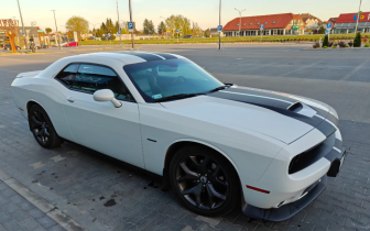coupe Dodge  Challenger Automatik R/T Plus 2019 White