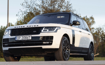 suv Land Rover  Range Rover V8 Supercharged langer Radstand SVAutobiography 2017 White