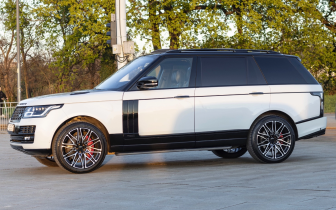 suv Land Rover  Range Rover V8 Supercharged langer Radstand SVAutobiography 2017 White