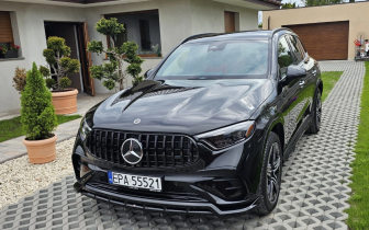 suv Mercedes-Benz  GLC 300  2023 Czarny