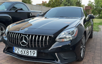 roadster Mercedes-Benz  SLC 300 9G-TRONIC 2019 Czarny