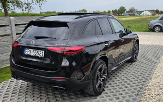 suv Mercedes-Benz  GLC 300  2023 Czarny