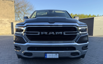 mini-van RAM  1500 Crew Cab Shortbed Bighorn 2020 Gray