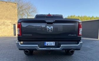 mini-van RAM  1500 Crew Cab Shortbed Bighorn 2020 Gray