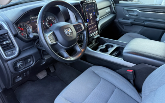 mini-van RAM  1500 Crew Cab Shortbed Bighorn 2020 Gray