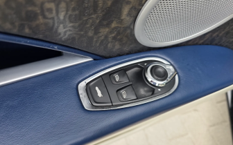 Coupet Aston Martin  DB11 2018 Blue
