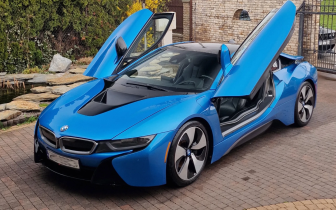 Coupet BMW  i8 2016 Blue